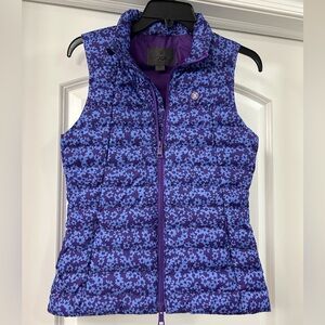 GFORE G/FORE Floral Puffer Vest in violet, size XS